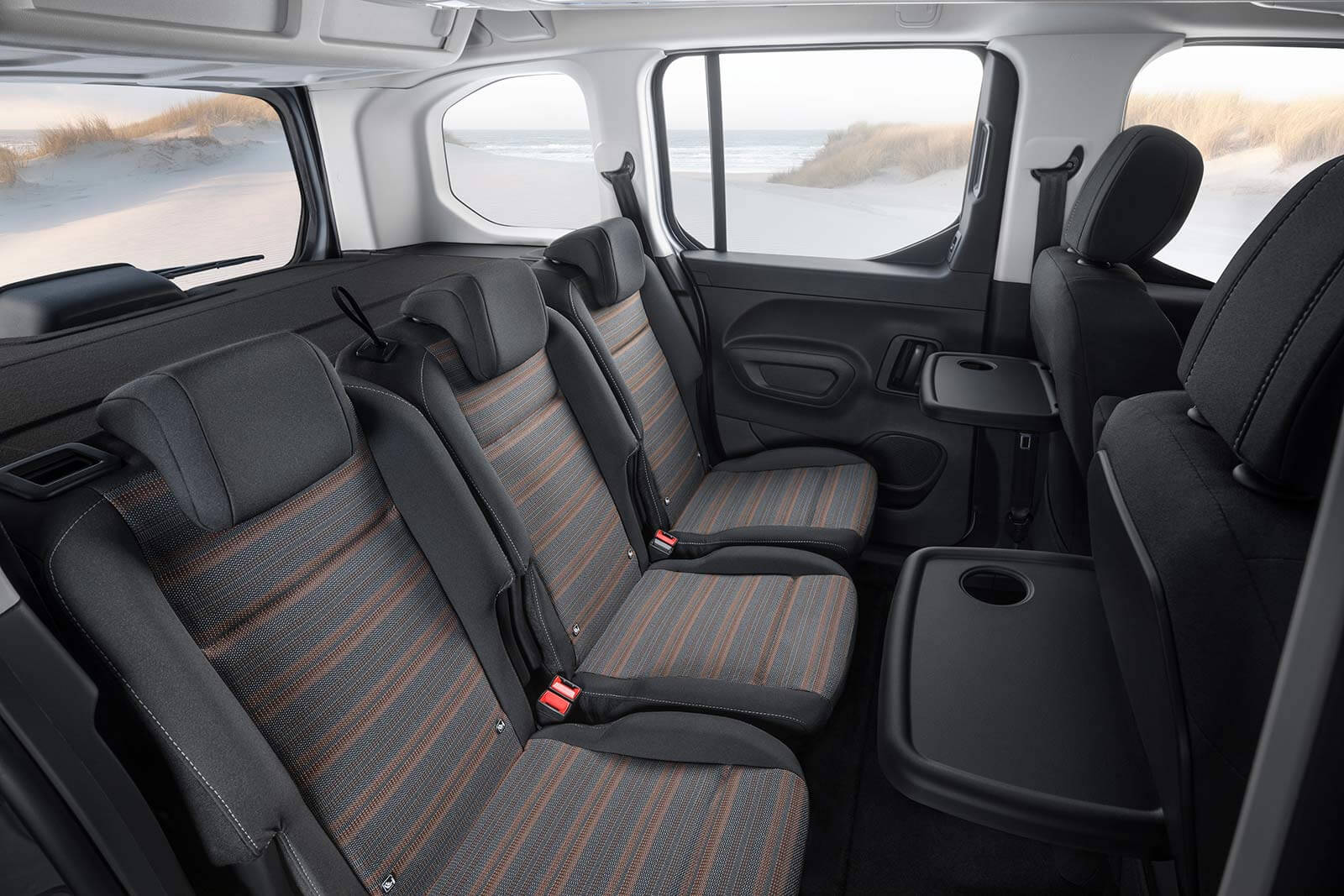 opel combo 2018 habitabilidad