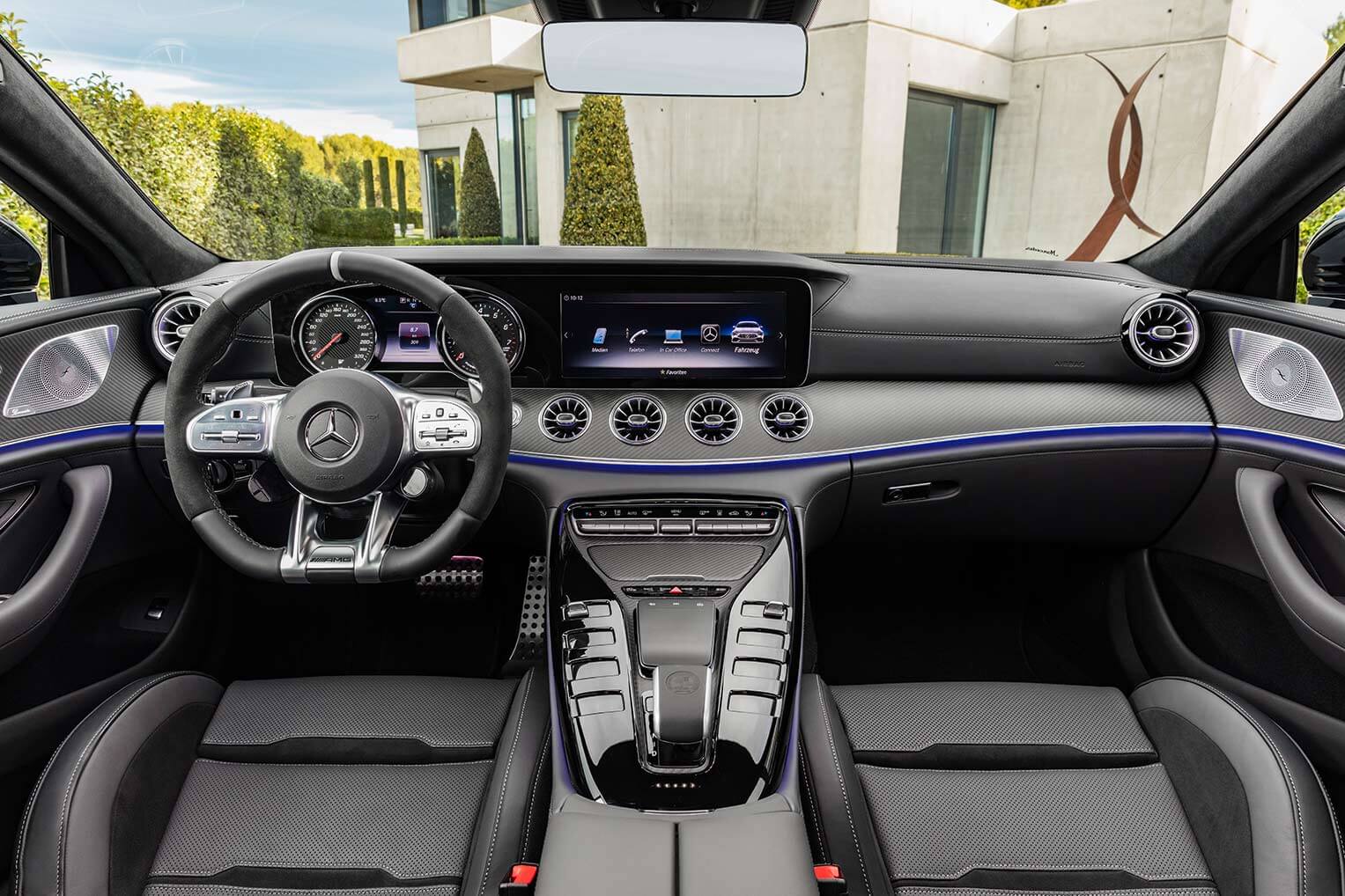 Mercedes-AMG GT interior