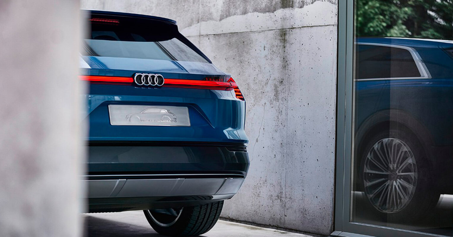 Audi e-tron quattro trasera