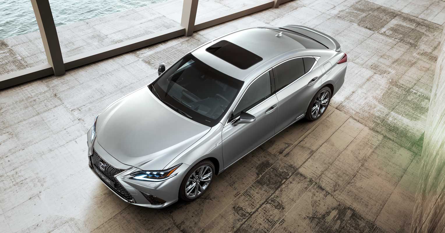 Lexus ES 2019