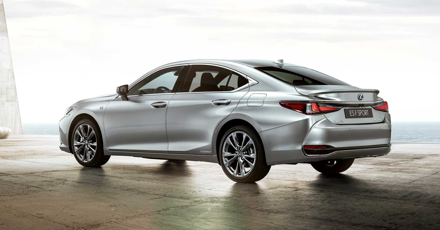 Lexus ES 2019