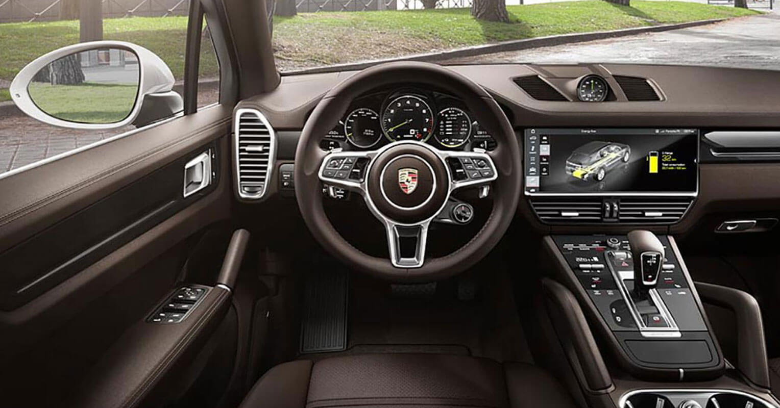 porsche cayenne e-hybrid interior