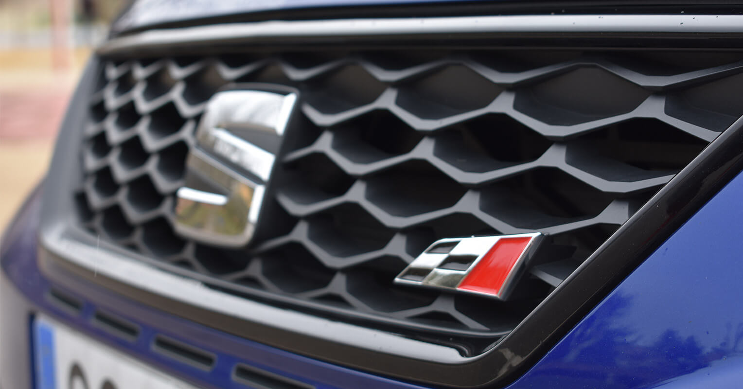 Parrilla del SEAT León ST Cupra 300