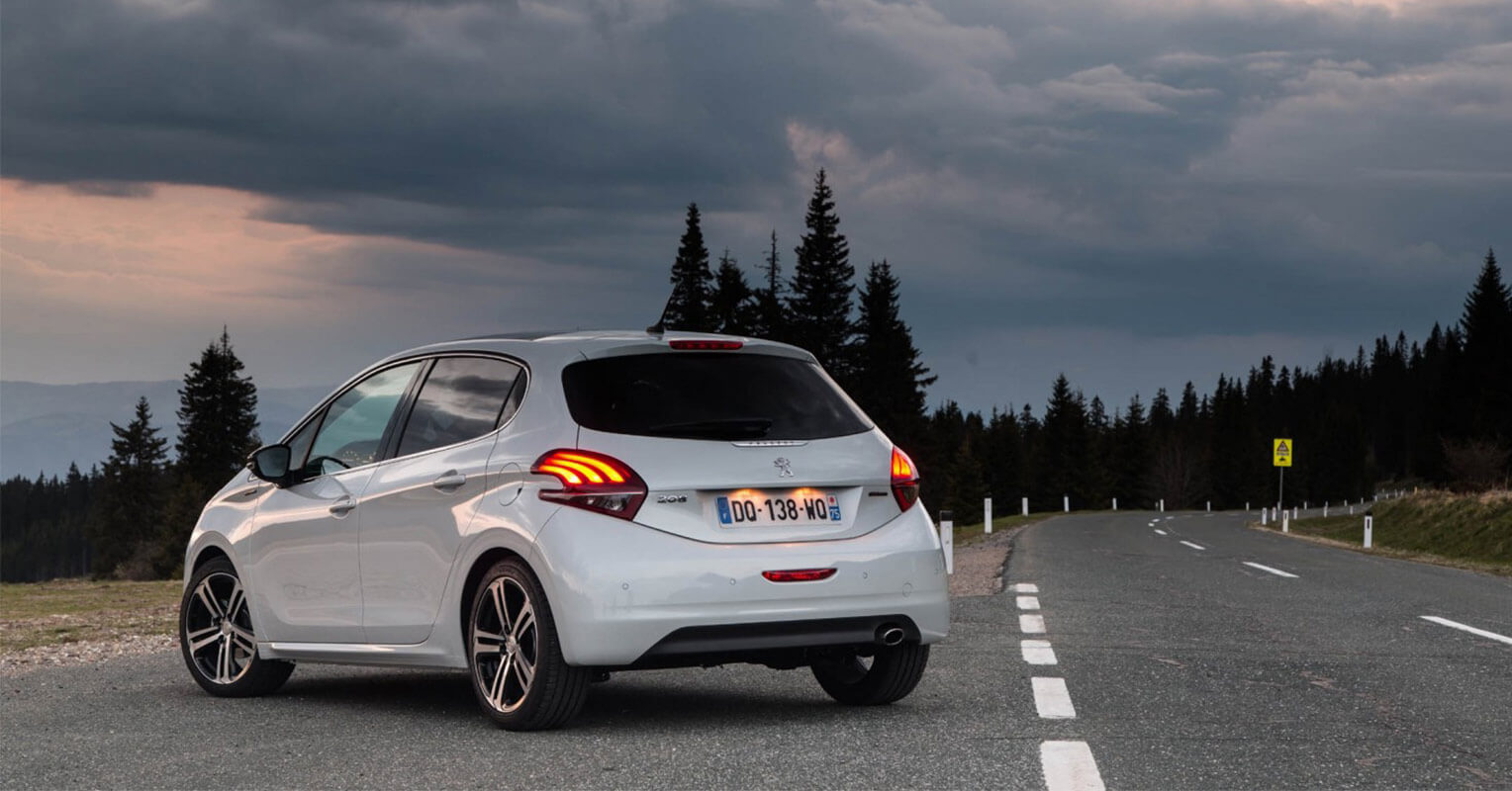 Trasera del Peugeot 208
