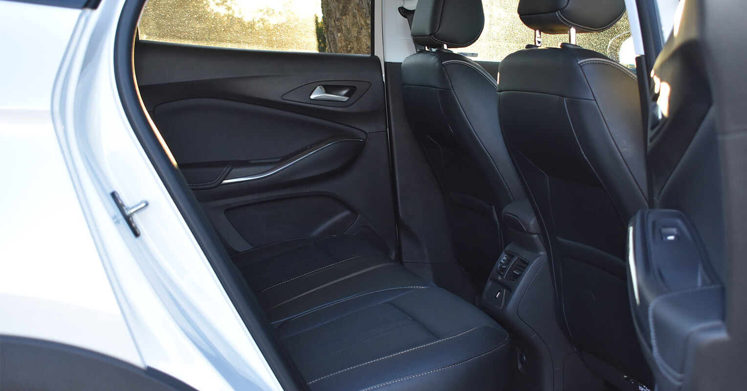 Plazas traseras del Opel Grandland X