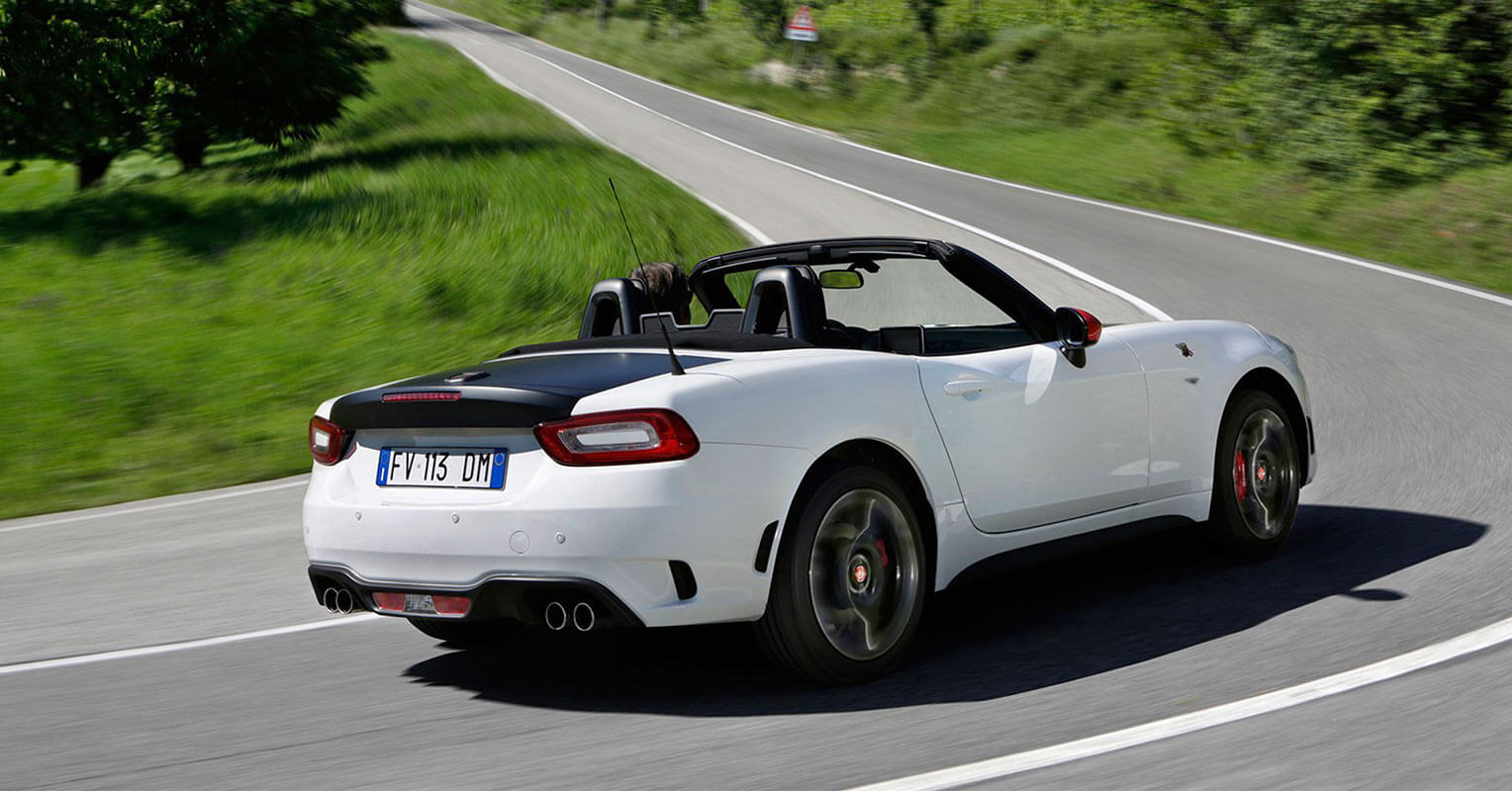 Trasera del Abarth 124 Spider 2018