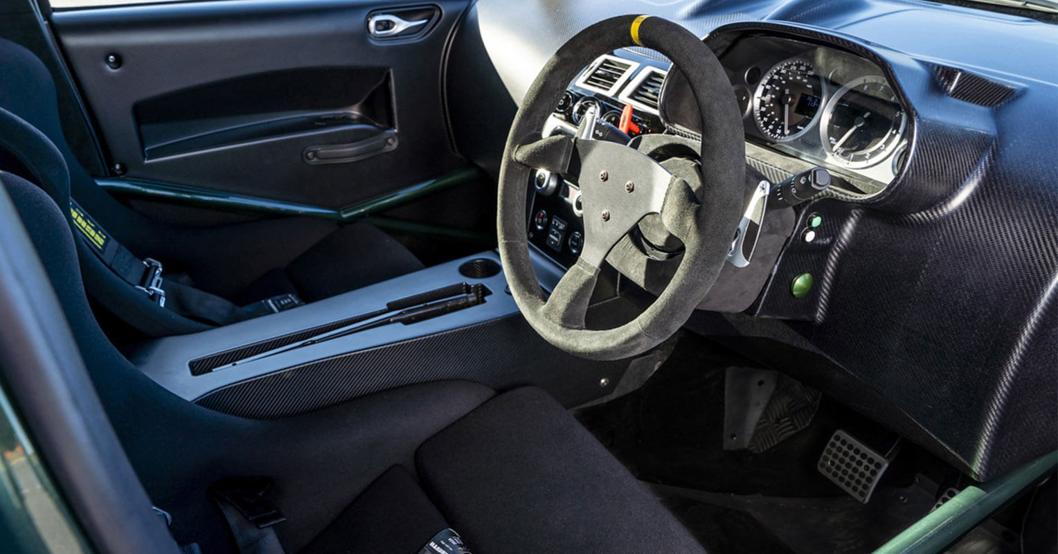Interior del Aston Martin Cygnet 2018