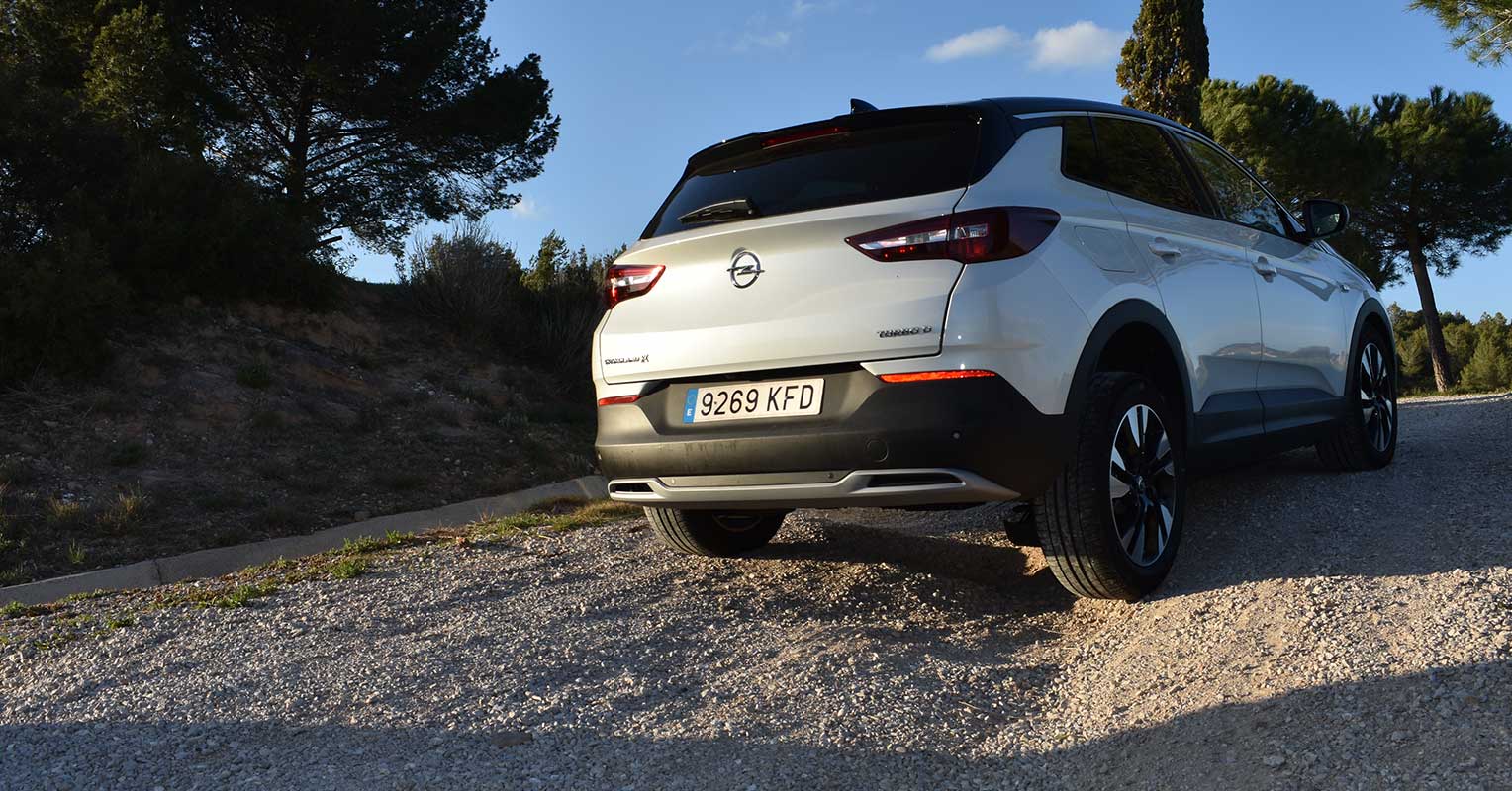 Trasera del Opel Grandland X